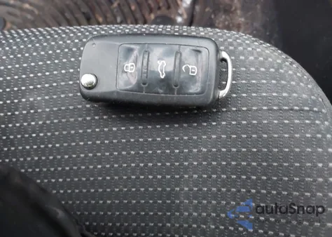 2016 Volkswagen Passat 1.8T S from USA, damaged, VIN 1VWAT7A37GC043544